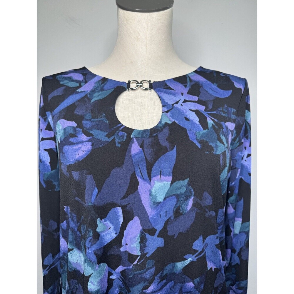 ✅SOLD SUSAN GRAVER Blue Purple Floral Top Liquid Knit Blouse QVC Size Small - Picture 3 of 12